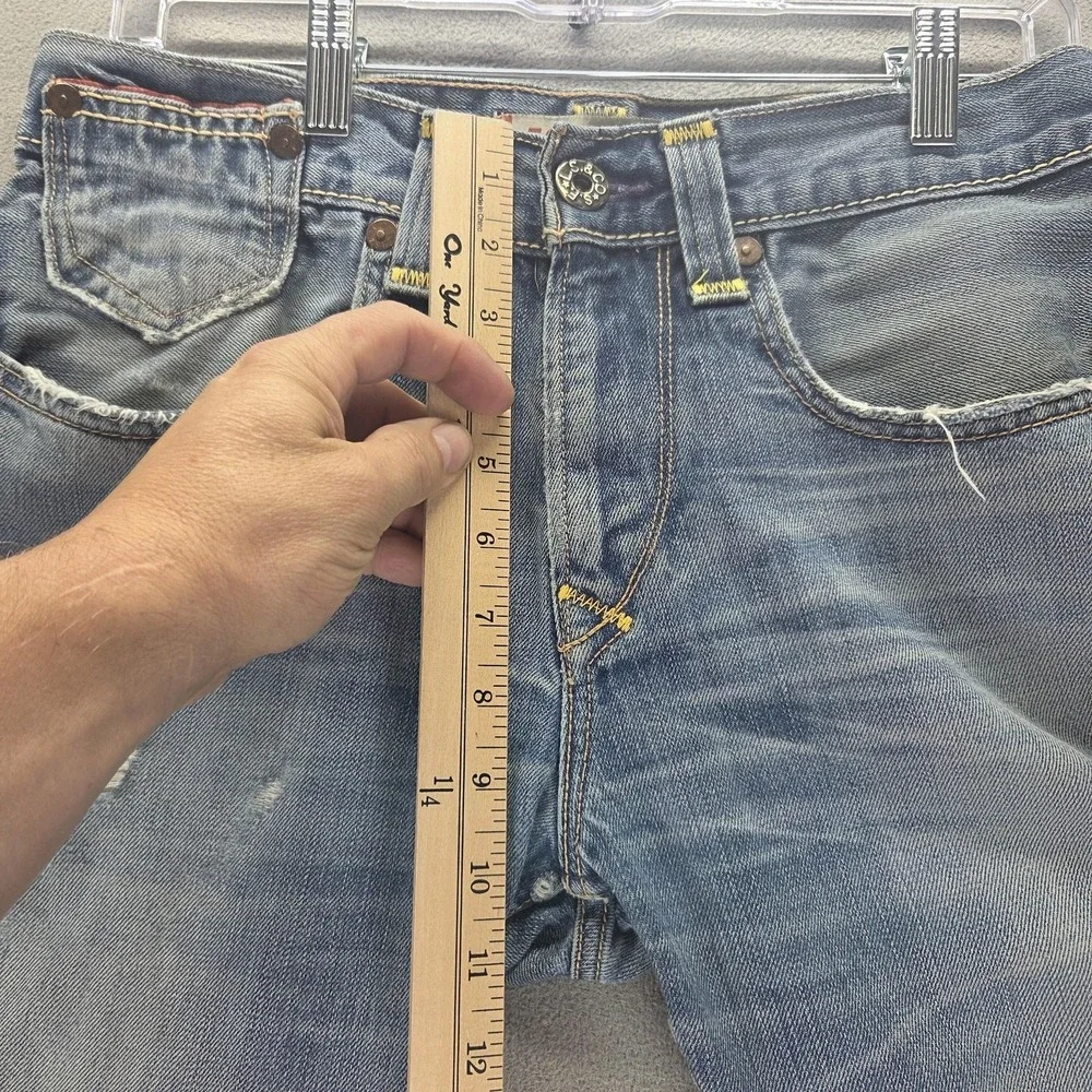 Levis 11899 important